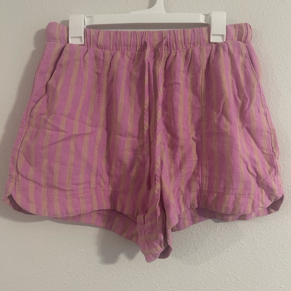Pink and white Linen Shorts